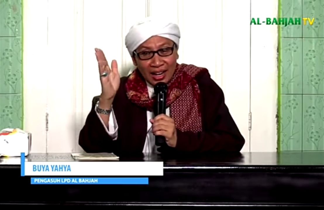 Prof. Yahya Zainul Ma'arif alias  Buya Yahya /Foto : Kanal You Tube Al - Bahjah TV/