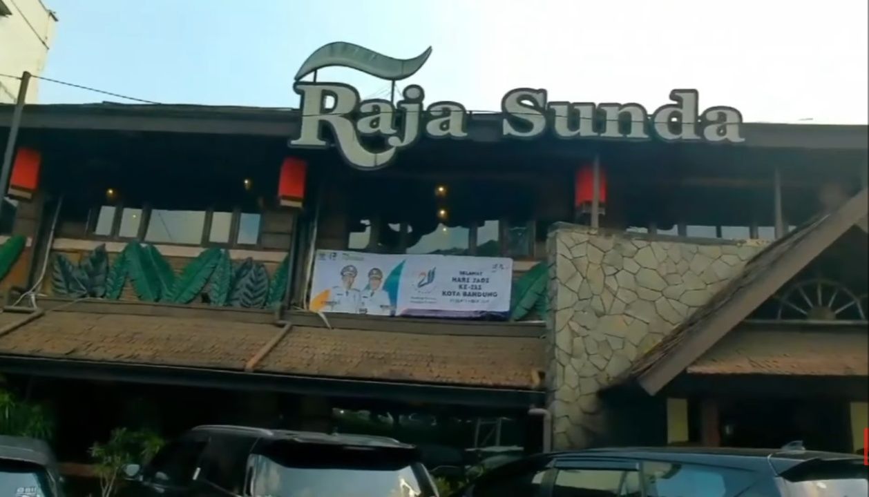 Restoran wisata di Bekasi, Raja Sunda.