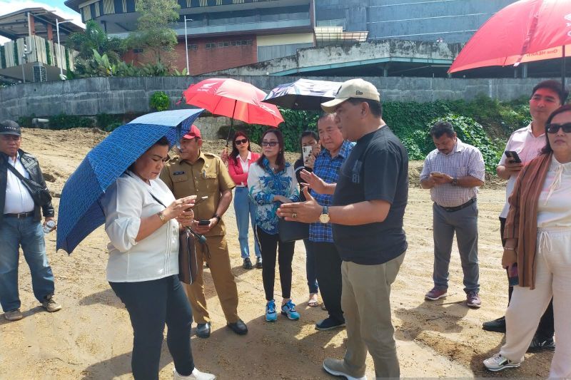 Komisi III Dprd Manado bersama Dinas Pu dan Balai Sungai Saat Memaparkan Keluhan Warga Kepada Balai Sungai
