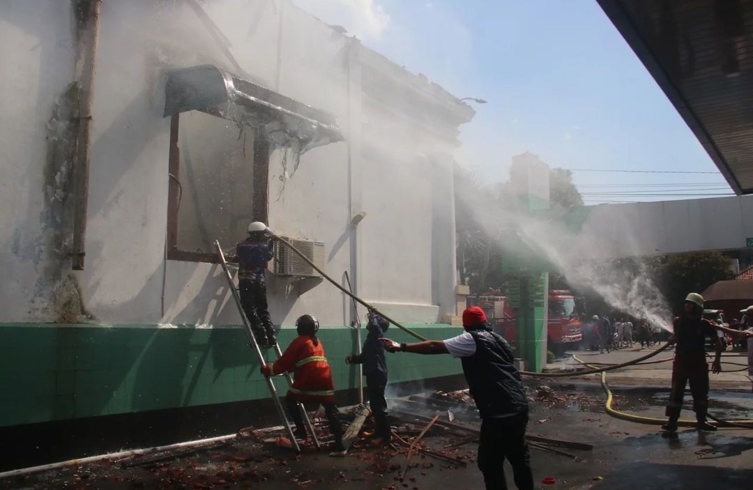 Kumpulan foto kebakaran RS Salak Bogor hasil jepretan netizen