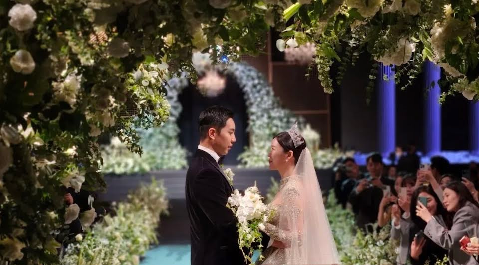 Ikrar pernikahan Lee Seung Gi