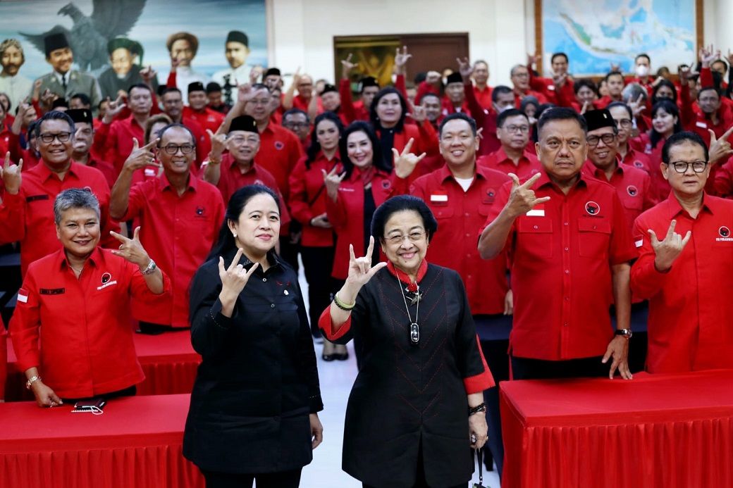 Puan Maharani dan Megawati Soekarnoputri. Foto: PDIP