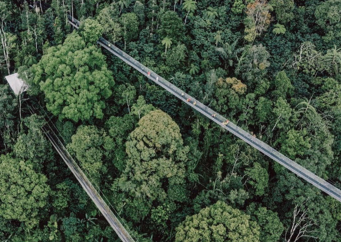 Situ Gunung Supension Bridge, rekomendasi wisata di Sukabumi terbaru 2023 buat liburan Lebaran