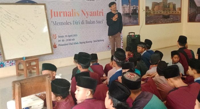 Jurnalis Nyantri, Cara Pewarta di Bandung Memoles Diri di Bulan Suci./IST