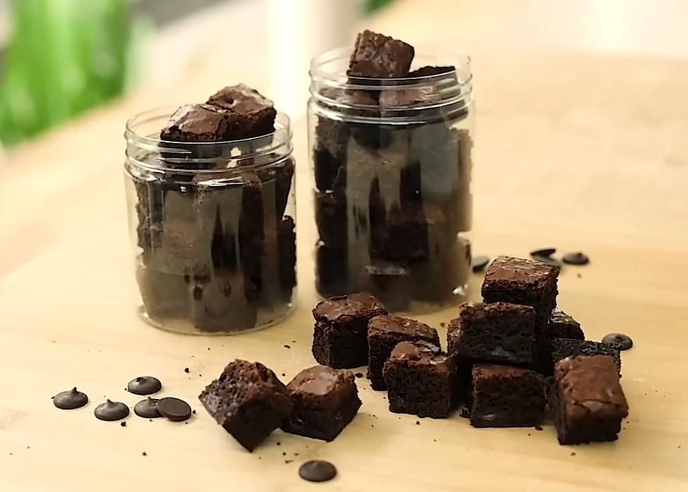 Resep Fudgy Brownies Bites, Bisa Jadi Ide Hampers Lebaran yang Coklat