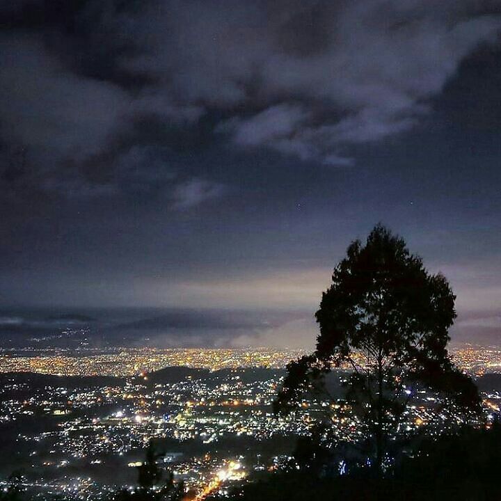 Bukit Moko, Bandung