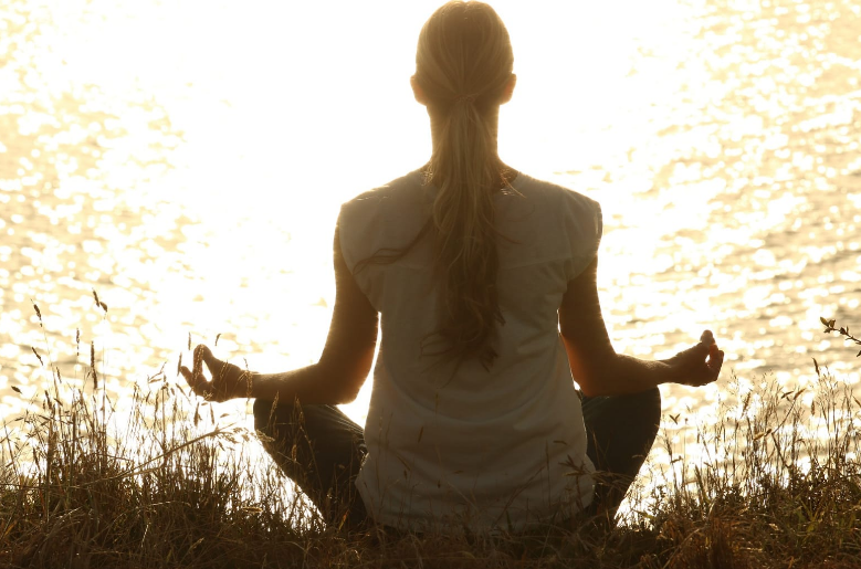 Meditasi, aktivitas fisik untuk kesehatan mental