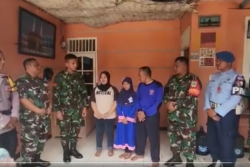 Anggota TNI AU yang menendang motor ibu-ibu di wilayah Bekasi, Jawa Barat, pada Senin 24 April 2023, menyampaikan permohonan maaf.