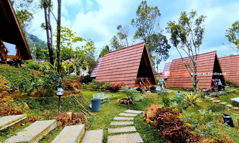 Gunung Geulis Camp Area, rekomendasi tempat glamping hits di Bogor