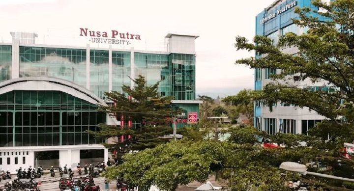 Universitas Nusa Putra Sukabumi.