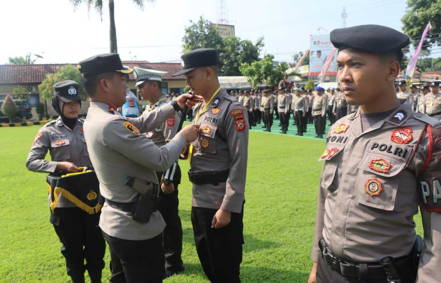 Polresta Cirebon Terjunkan 730 Anggota Jadi Polisi RW