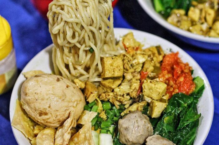 Ini Top 7 Warung Mie Ayam Di Kebumen Terenak Laris Manis Dengan Rating