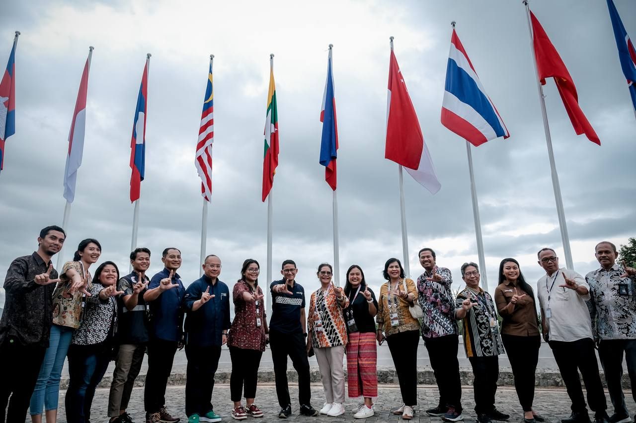 Menparekraf Dorong Inovasi Pemuda ASEAN untuk Keberlanjutan Lingkungan di Labuan Bajo
