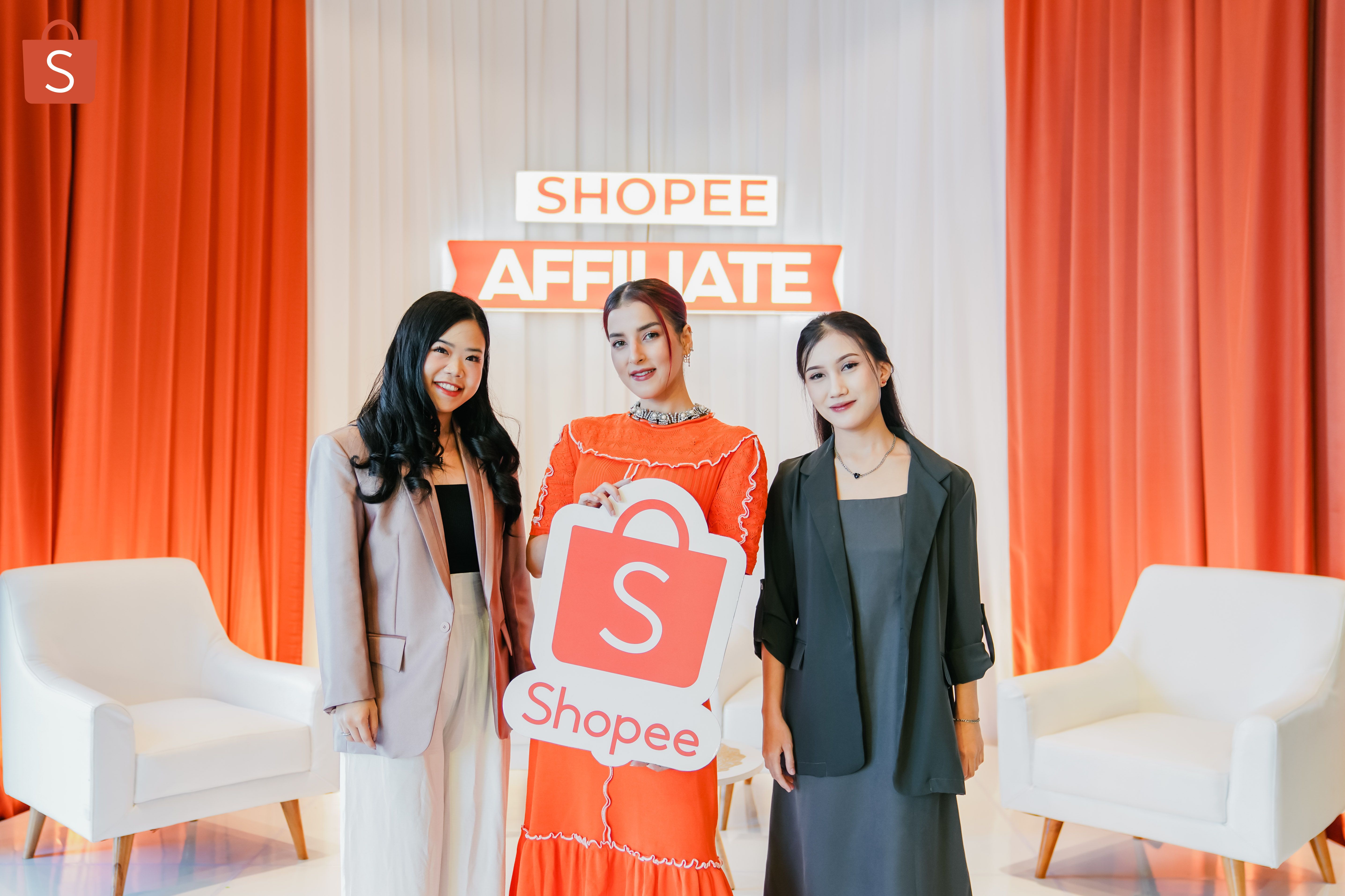 Tasya Farasya cerita pengalamannya jadi konten kreator hingga dapat keuntungan di Shopee Affiliate Program.