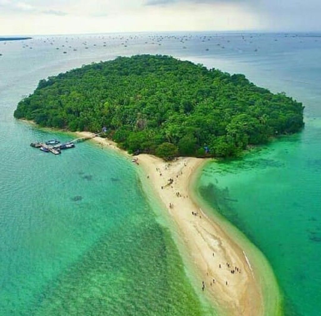 Pulau Liwungan, tempat wisata indah, eksotis, mengagumkan di Pandeglang Banten/instagram/pulauliwungan.trip