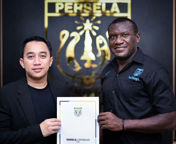 Stiker gaek Herman Dzumafo resmi bergabung dengan Persela Lamongan