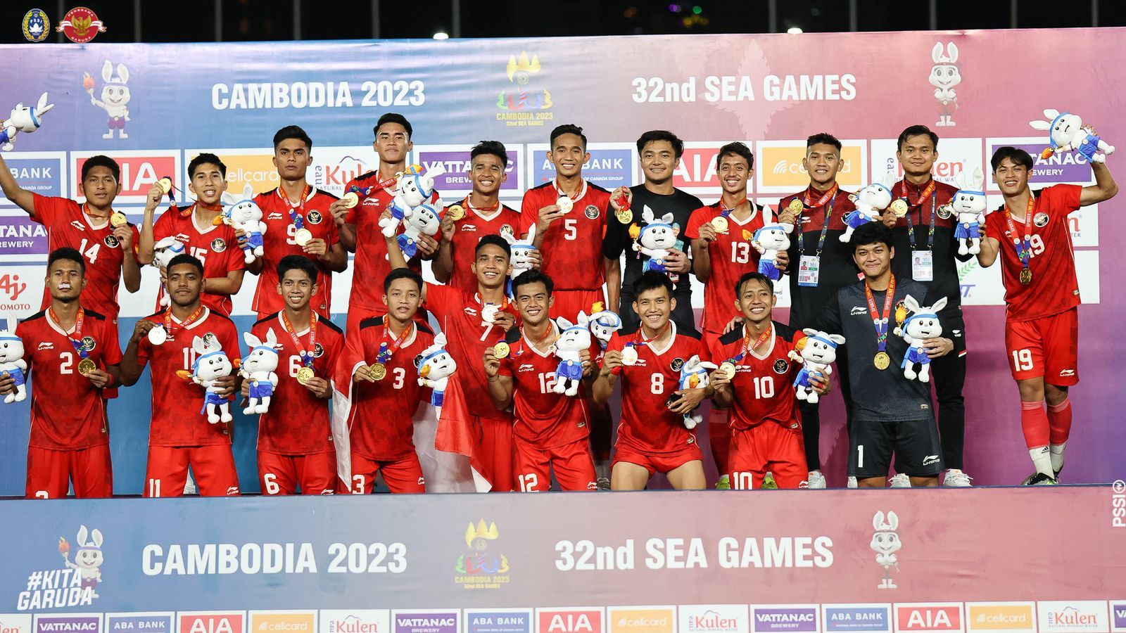 Timnas Indonesia meraih medali emas dari cabang olahraga SEA Games 2023 usai membungkam kesombongan Thailand dengan skor 5-2 di partai final