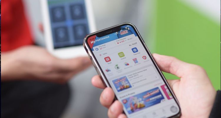Pertamina menerapkan QR Code untuk pembelian solar.