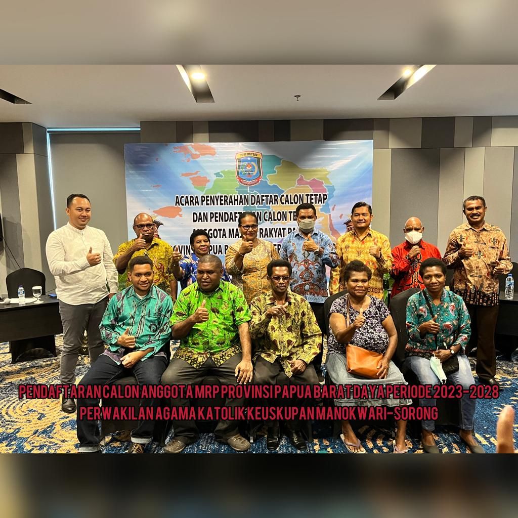 Suasana  pendaftaran salah satu Intelektual Muda Kabupaten Tambrauw, Vinsentius Paulinus Baru diusulkan sebagai calon anggota Majelis Rakyat Papua Provinsi Papua Barat Daya (MRP-PBD) dari unsur Agama Katolik