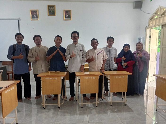 Pemikiran Ki Hadjar Dewantara dalam pengembangan pendidikan nasional, menjadi bahan diskusi yang menarik di kupas bersama entitas pendikan dan guru Al-Qdwah, Lebak, Banten, Jumat, 19 Mei 2023.