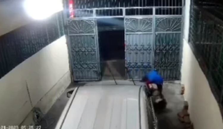 Viral CCTV rekam aksi percobaan perampokan di Medan.