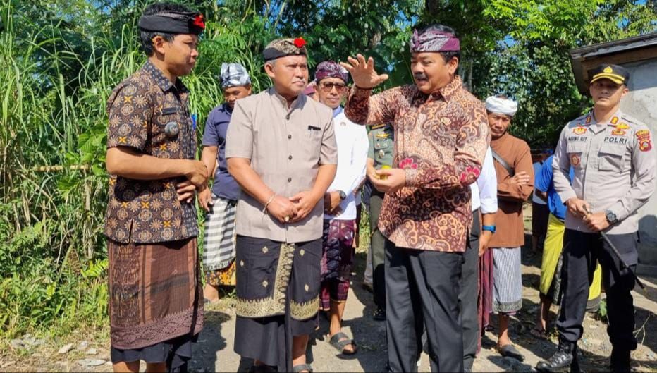 Ida Bagus Gde Giri Putra menerima kunjungan Menteri ATR/BPN, Marsekal Hadi Tjahjanto di Kabupaten Bangli, Rabu 24 Mei 2023.
