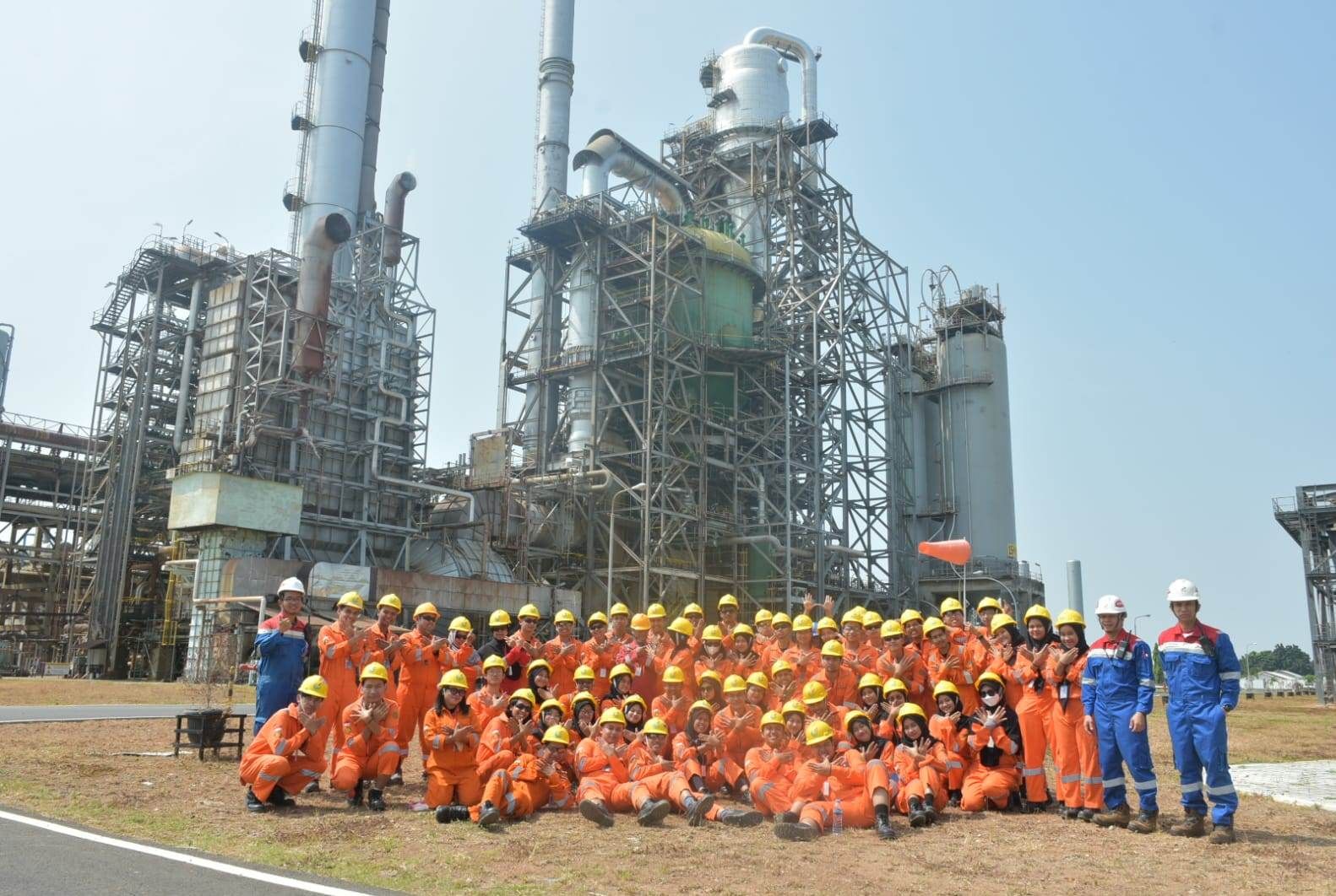 Kunjungan Industri Mahasiswa Politeknik Energi dan Mineral Akamigas (PEM Akamigas) Cepu di Kilang Pertamina Balongan Indramayu