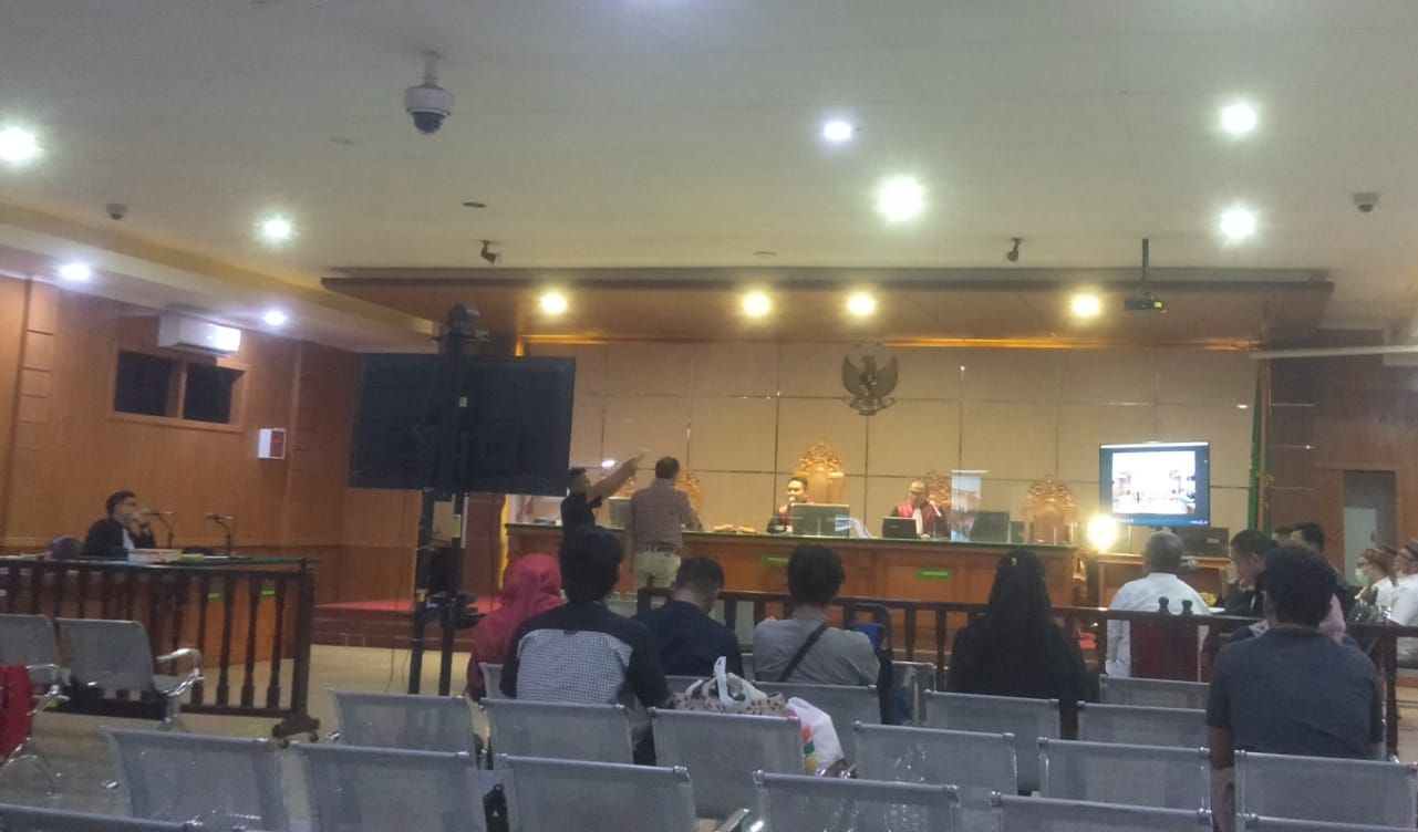 Sidang korupsi peningkatan jalan Keboncau - Kudangwangi Sumeddang digelar di Pengadilan Tipikor Bandung