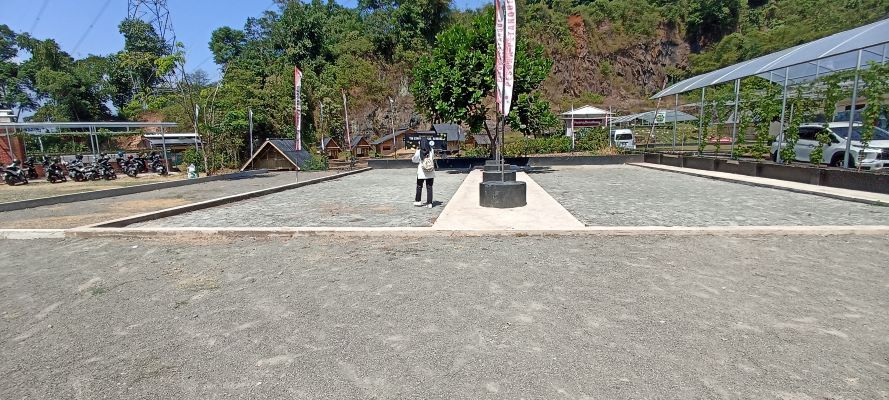 Venue Latihan Petanque di Kawasan Wisata Pesona Nirwana Soreang