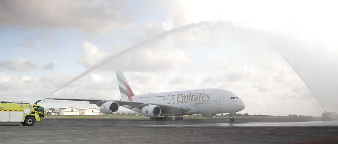 inaugural flight umumnya, pendaratan pesawat terbesar di dunia milik maskapai Emirates ini disambut dengan water salute oleh tim Airport Rescue and Fire Fighting Bandara sebagai bentuk penghormatan dan ucapan selamat datang.