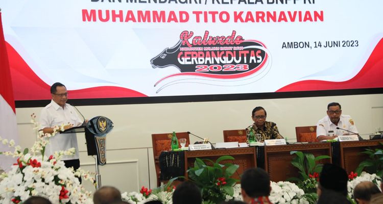 Mendagri Muhammad Tito Karnavian memberikan pengarahan umum pada acara Gerakan Pembangunan Terpadu Perbatasan (Gerbangdutas) Tahun 2023 di Maluku Barat Daya, Rabu 14 Juni 2023.