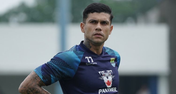 Striker Persib Bandung Ciro Alves