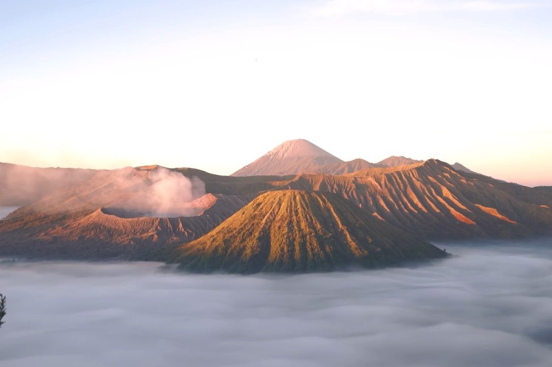 Gunung bromo salah satu tempat wisata Malang 2023 yang instagramable