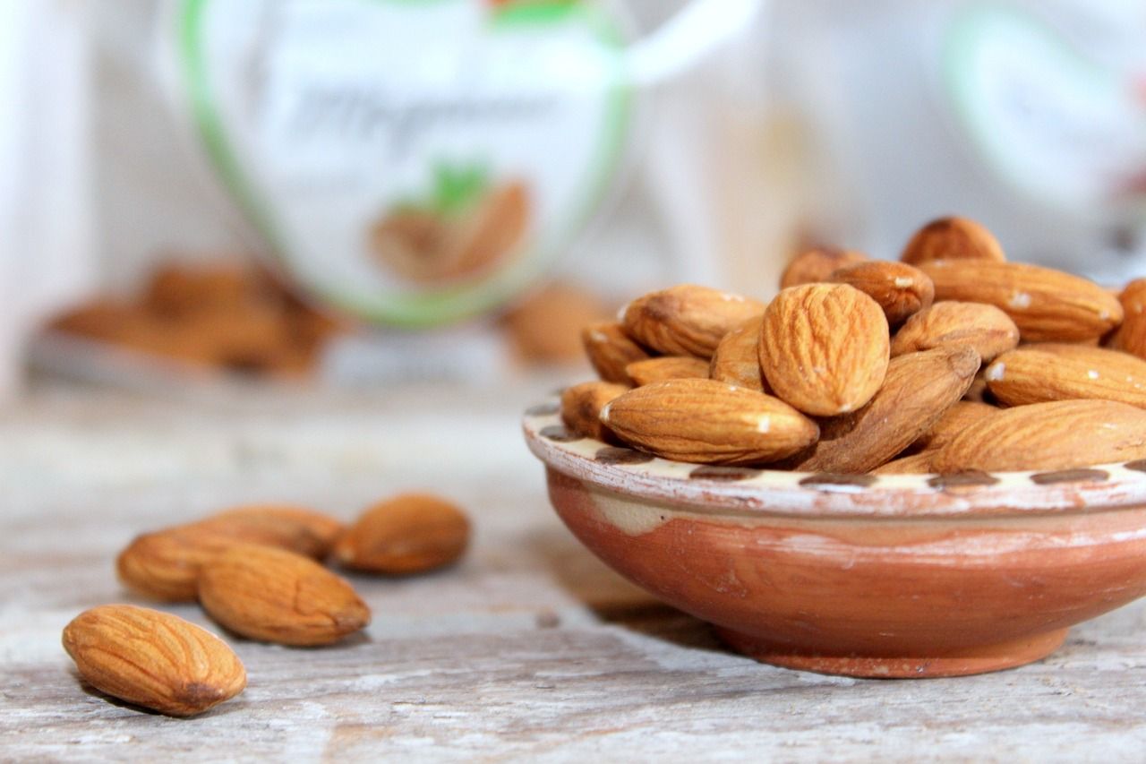 Ilustrasi. Apa Itu National Almond Buttercrunch Day? Kenapa Dirayakan Tiap 29 Juni? Ini Sejarahnya/pixabay