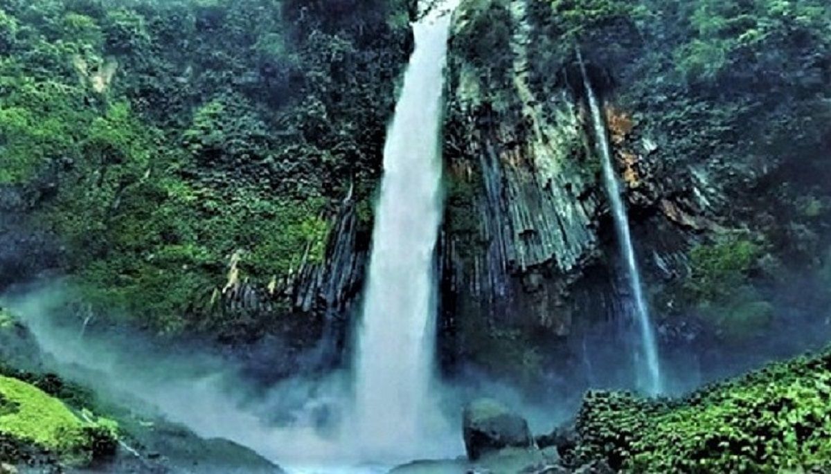 Air Terjun Kepala Curup, wisata air terjun di Bengkulu.