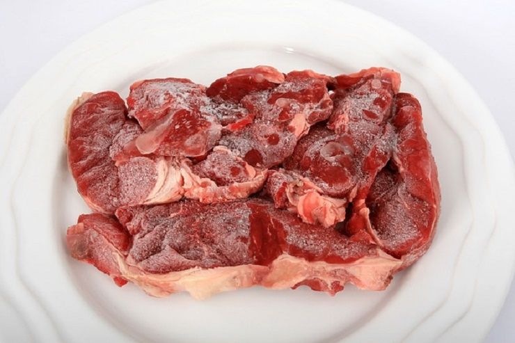 Tips menyimpan daging kurban dan mengolahnya, penting diperhatikan ada info kandungan gizi daging kambing dan sapi.