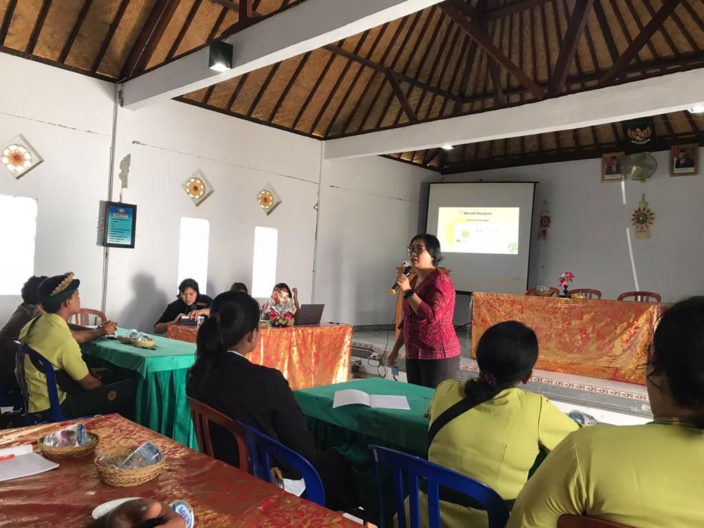 Suasana kegiatan pengabdian kepada masyarakat di Desa Jatiluwih, Tabanan oleh Unmas, Denpasar.