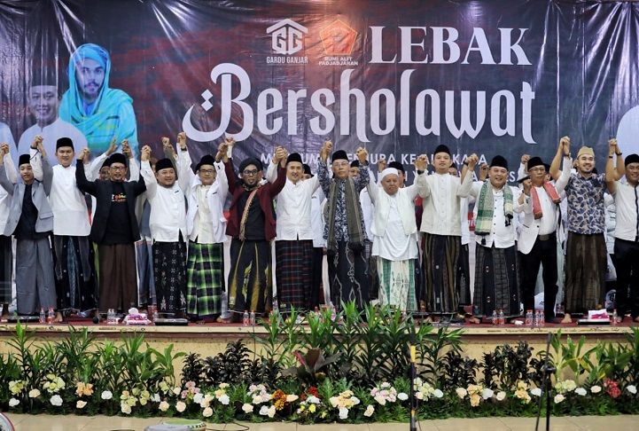Sejumlah tokoh yang hadir dalam kegiatan 'Lebak Bersholawat' yang digelar Gardu Ganjar.