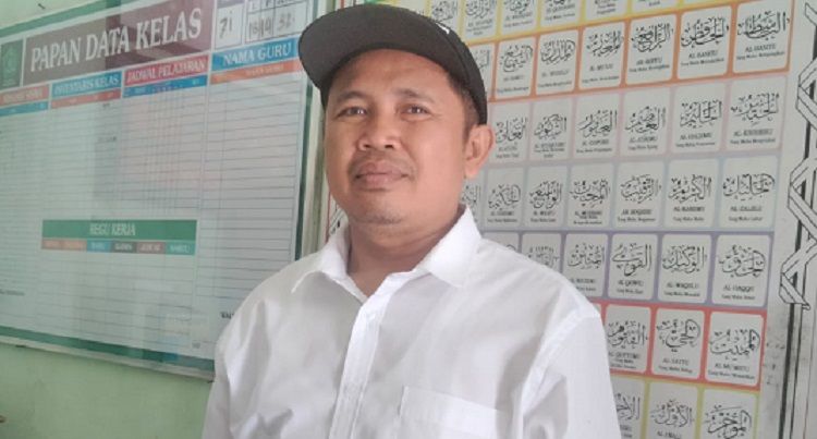 Wakil Kepala MTsN 2 Kota Tasikmalaya Bidang Kesiswaan Amat Rohmat, SPd, MPd.*/kabar-priangan.com/Arief Farihan kamil