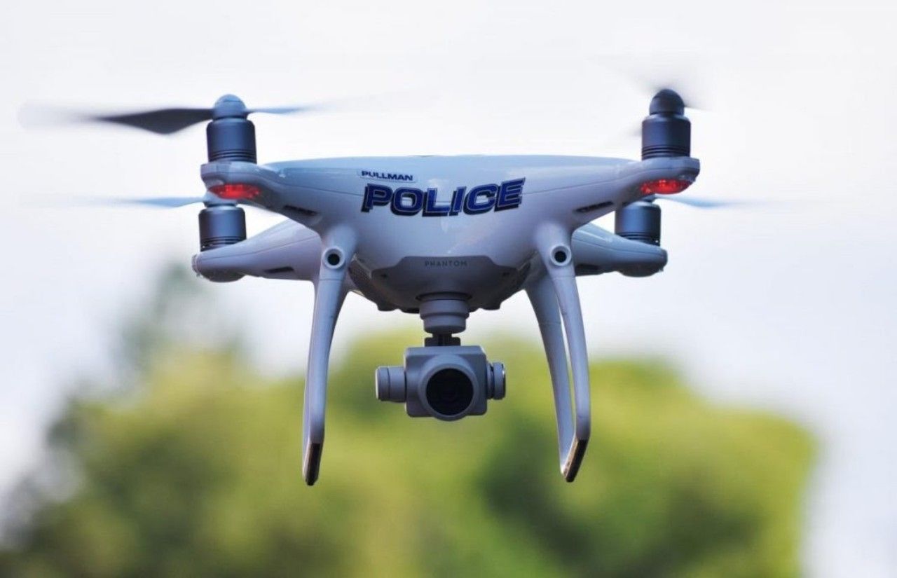 Drone dipakai polisi