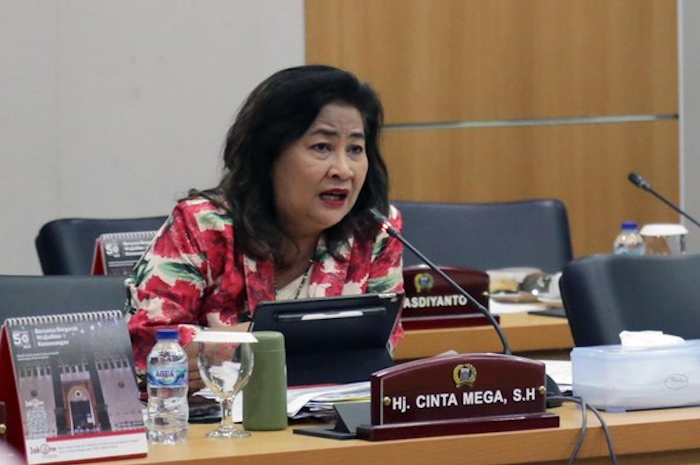 Dewan Pimpinan Daerah (DPD) PDI Perjuangan (PDIP) DKI Jakarta memecat Cinta Mega sebagai anggota DPRD pada Selasa (25/7/2023).