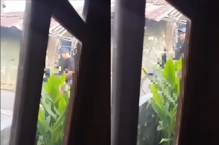 Aksi seorang pria terekam kamera ponsel amatir melakukan masturbasi di atas motor di Cilangkap, Tapos, Depok, Jawa Barat, viral di media sosial, Senin, 24 Juli 2023.