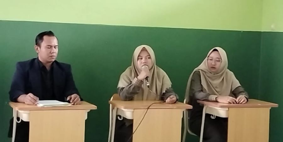Wali Kelas SDIT Al-Imam, Aam Aminah mengaku telah mengunjungi keluarga korban paska dugaan terjadi perundungan.