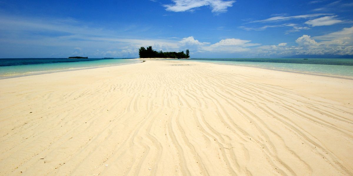 5 Tempat Wisata Alam di Maluku Utara Kota Ternate yang Cocok Dipilih