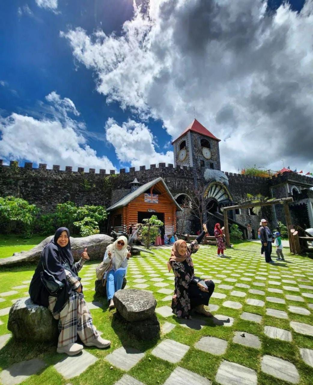 The Lost World Castle/IG/@travelmurahjogjakarta