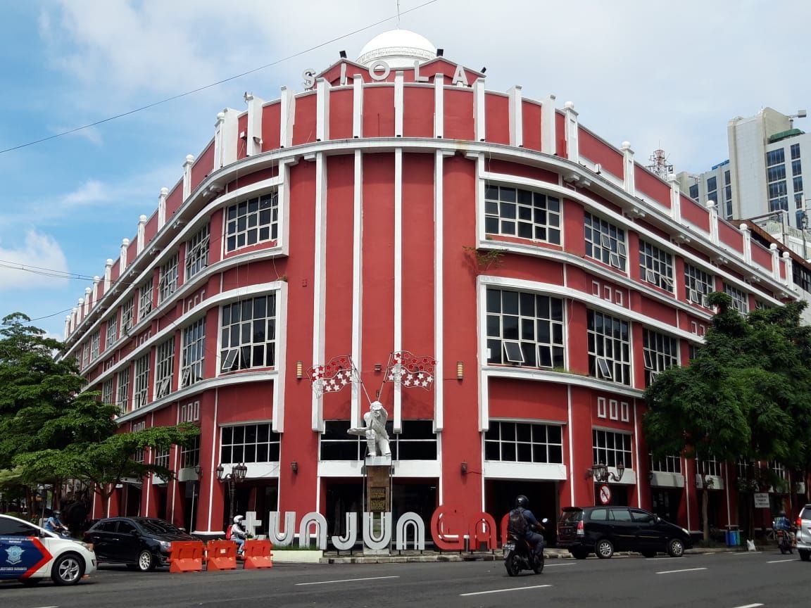 Gedung Siola di Jalan Tunjungan Surabaya.