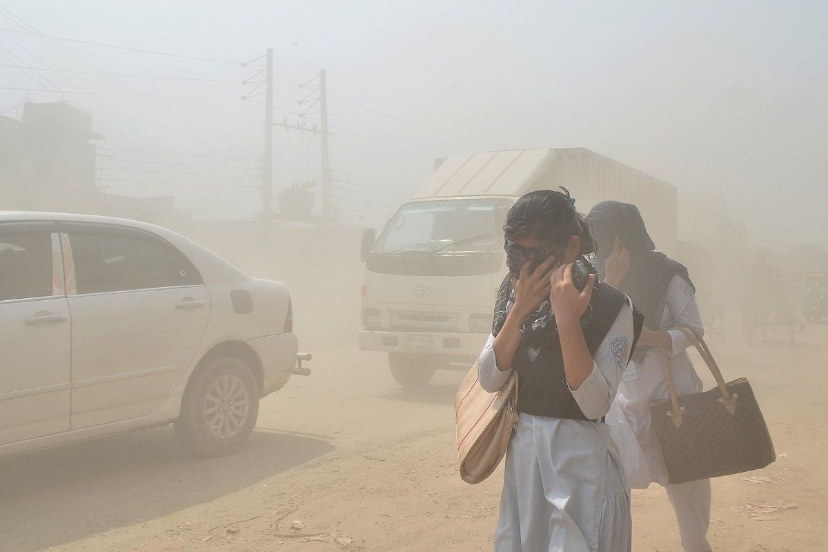 Polusi Jakarta Masih Tinggi, Perlunya Cara Aman beraktivitas di luar ruangan