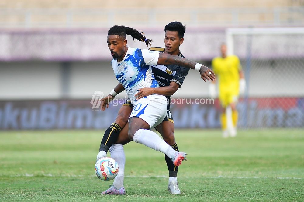Carlos Fortes cetak 1 gol dalam kemenangan PSIS Semarang 4-1 dari Dewa United.