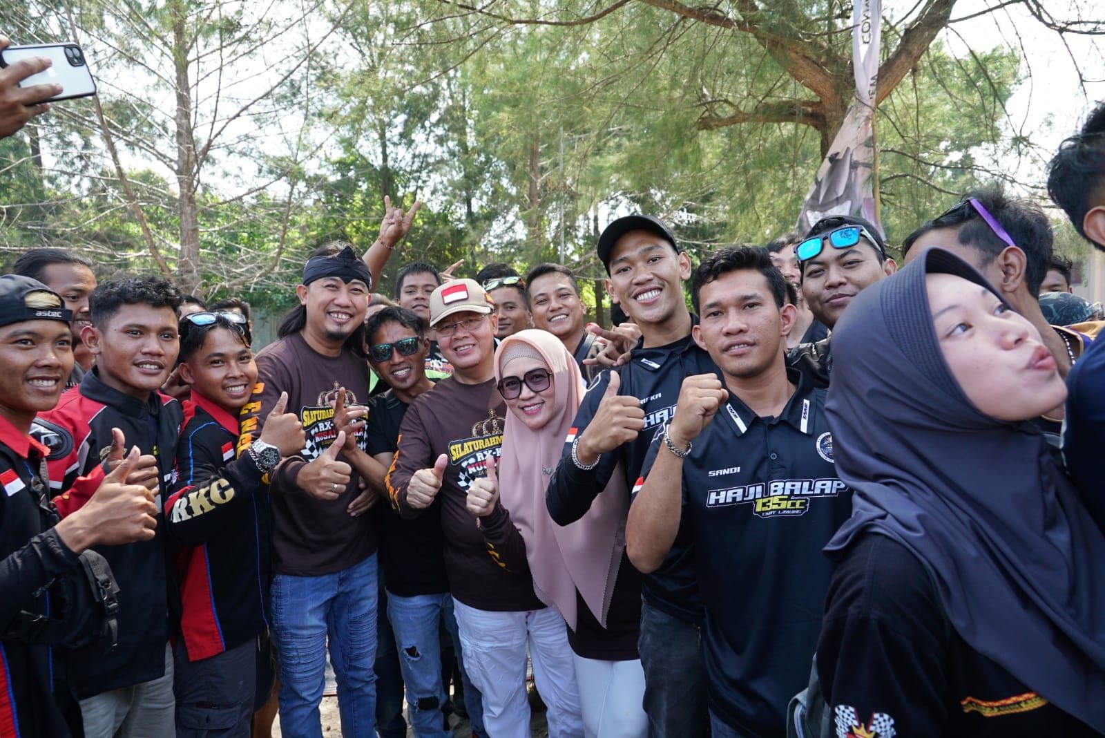 Gubernur Bengkulu Rohidin Mersyah dan istri hadir dalam Silaturahmi Sedulur RX King Nusantara/Foto: Dok MC/