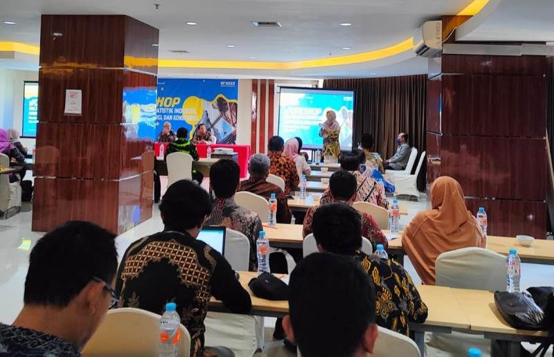 Suasana pembukaan Workshop Hasil Kegiatan Statistik Industri, Pertambangan, Energi dan Konstruksi di Hotel Harris Semarang (Rabu, 23/8/2023)